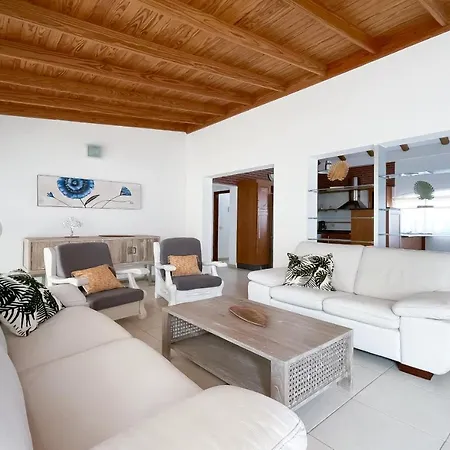 Villa Solmen Villa *